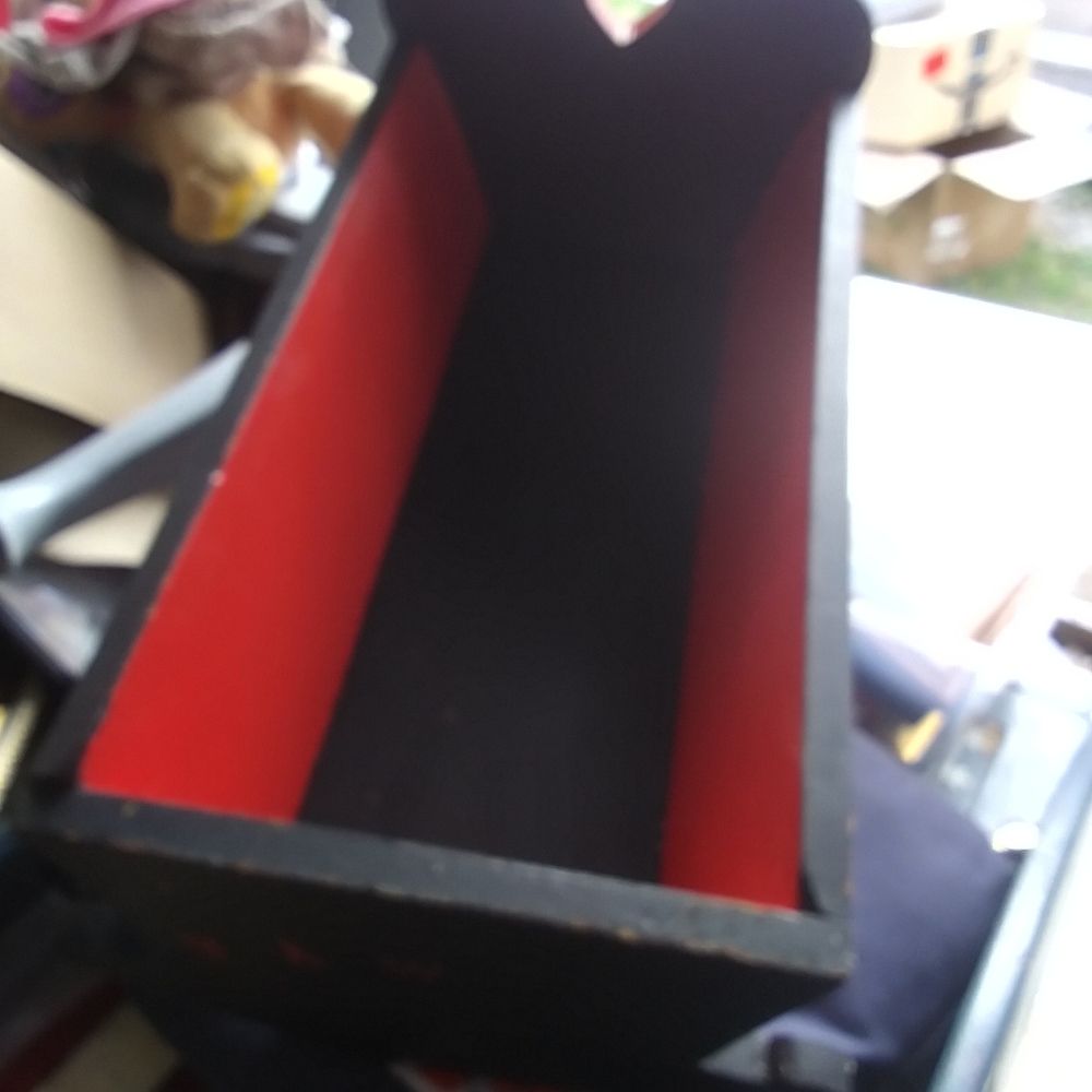Ga. Doll bed - Picture 2 of 2